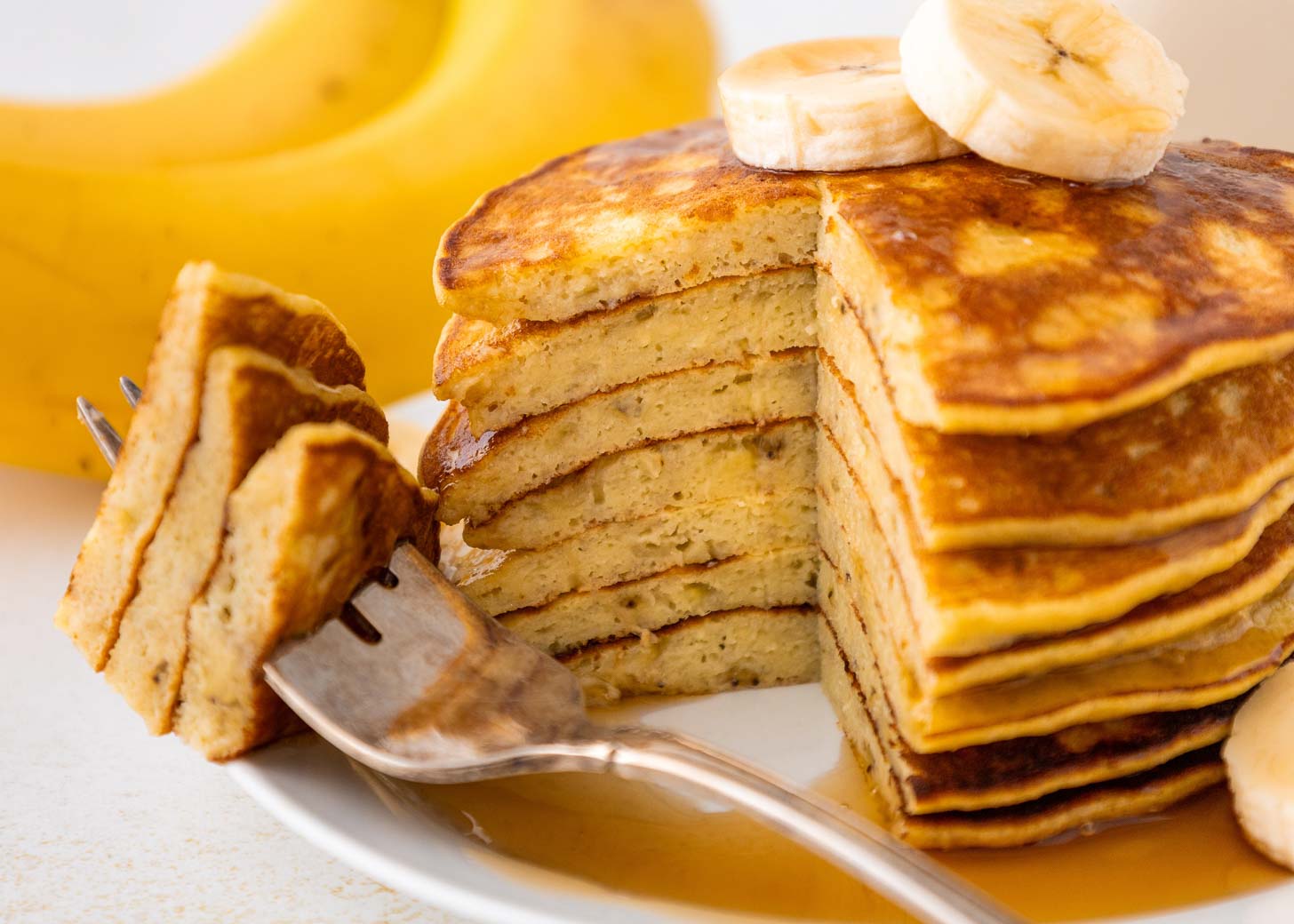 The Ultimate 3-Ingredient Banana Pancake Recipe for Overripe Fruit